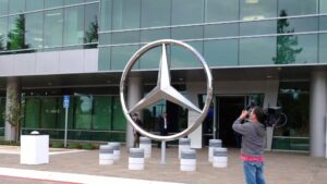 Mercedes Benz Off Campus Drive 2024 | Intern | Apply Here!! – JobsForU.in